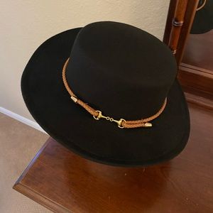 Ann Klein Black Hat